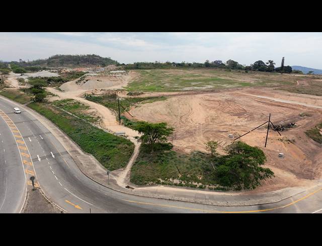 2,400M² VACANT LAND FOR SALE IN RIVERSIDE PARK